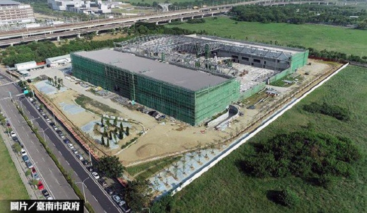 大台南會展中心上樑 預定明年6月完工 (經濟日報1106)|NEW HOUSE
